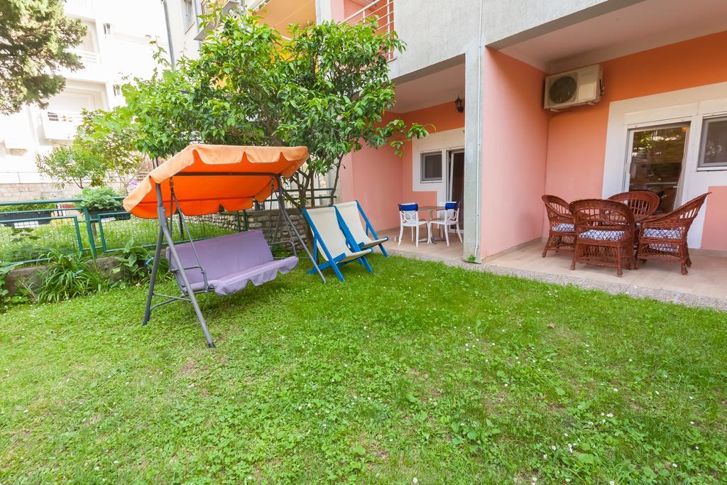 Apartments Kovacevic Петровац Экстерьер фото