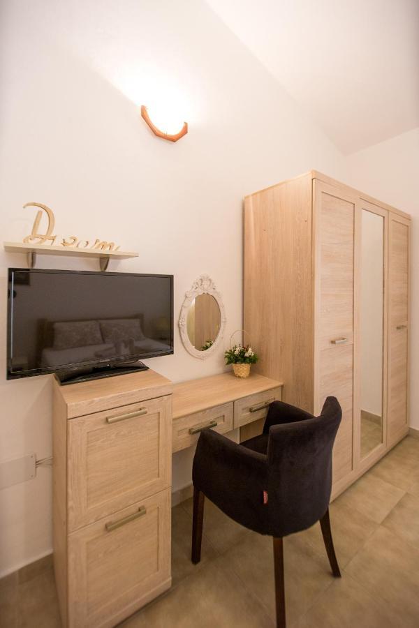 Apartments Kovacevic Петровац Экстерьер фото