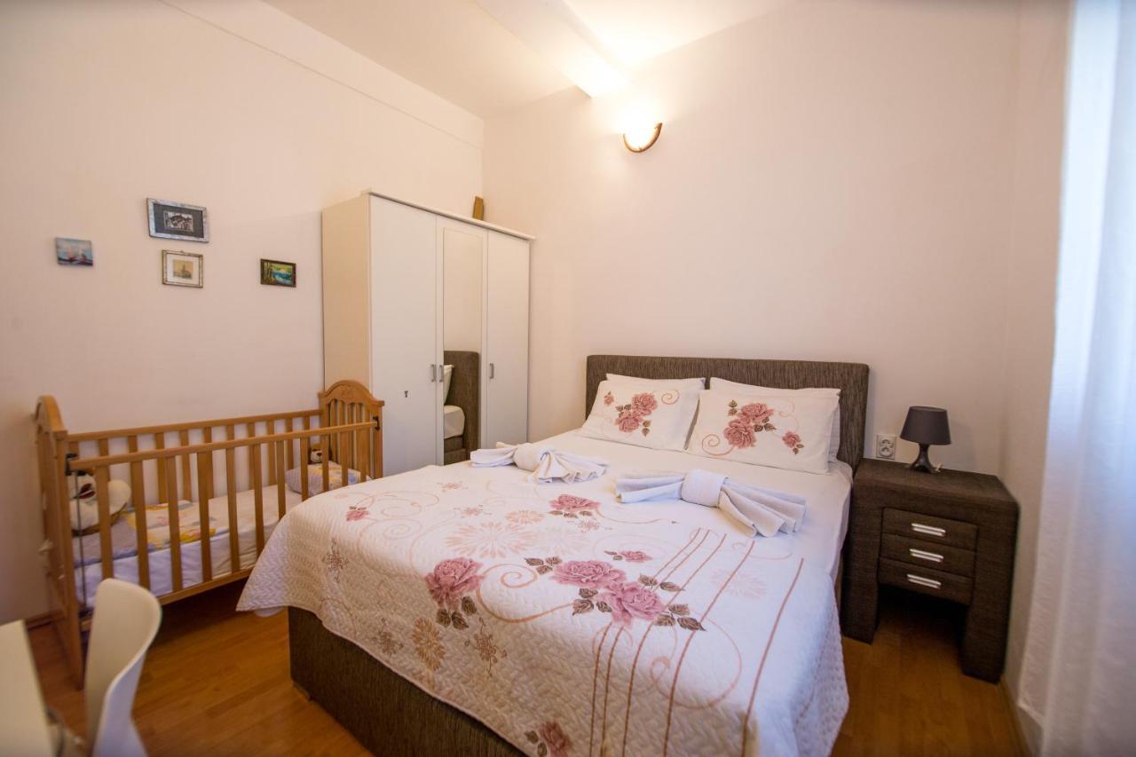 Apartments Kovacevic Петровац Экстерьер фото