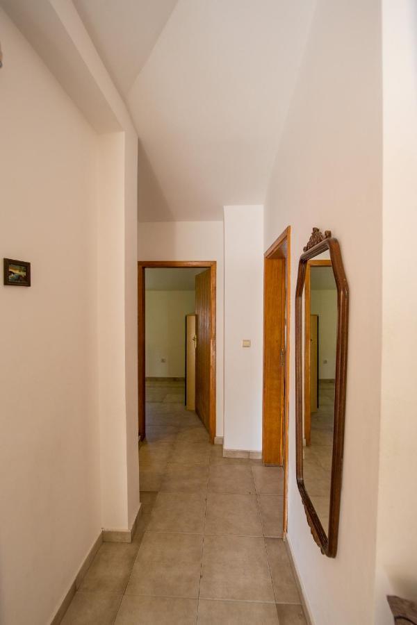Apartments Kovacevic Петровац Экстерьер фото