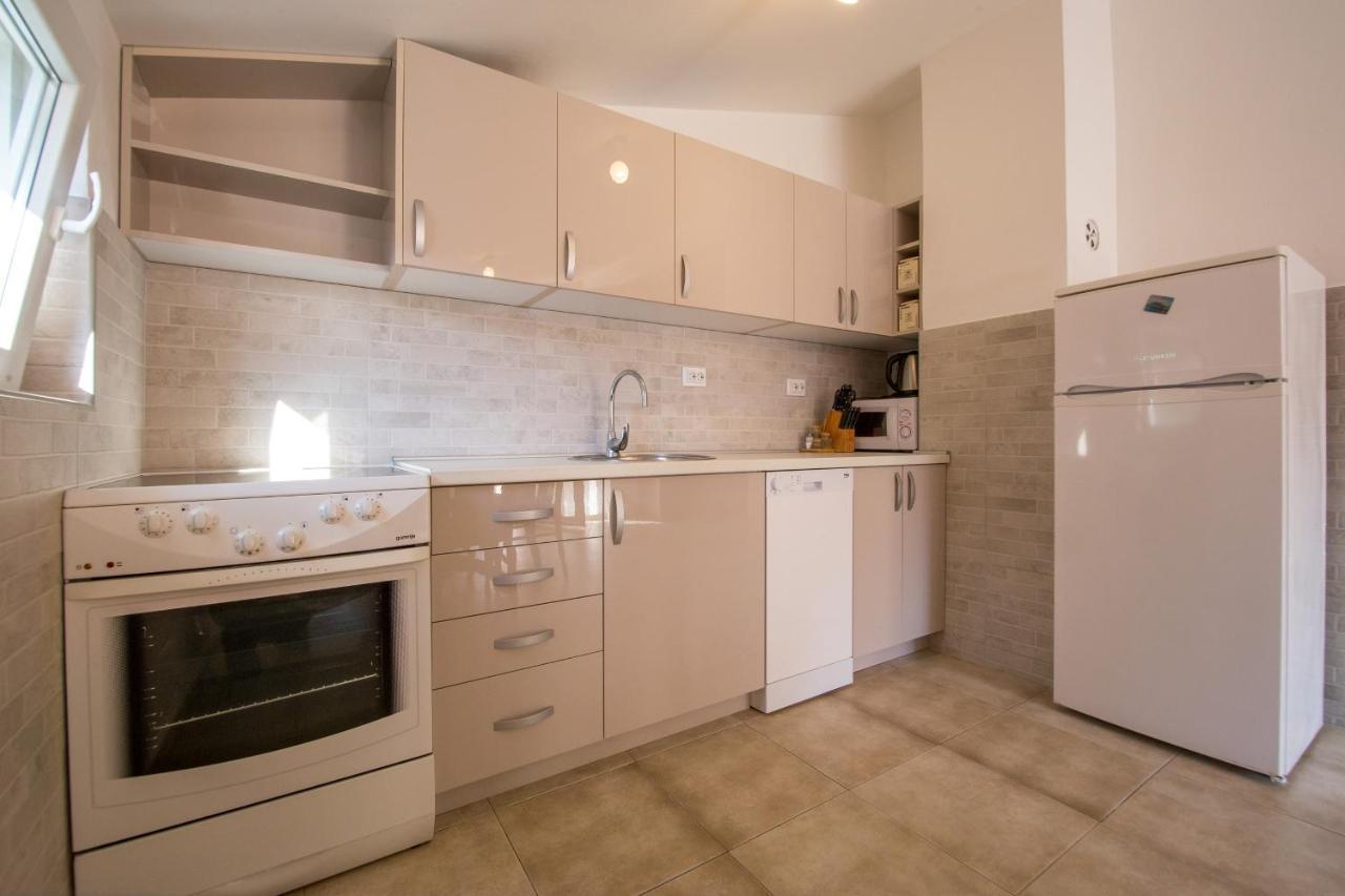 Apartments Kovacevic Петровац Экстерьер фото