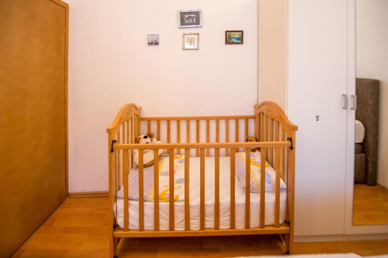 Apartments Kovacevic Петровац Экстерьер фото