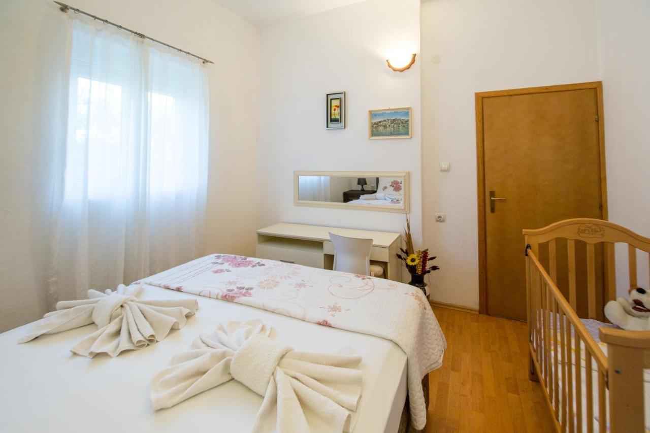 Apartments Kovacevic Петровац Экстерьер фото